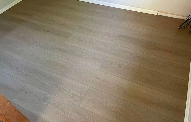 Nice 2-bed, 1-bath house + mother-in-law studio for rent!