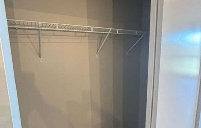 1 bed, 1 bath, 929 sqft, $1,800, Unit 208