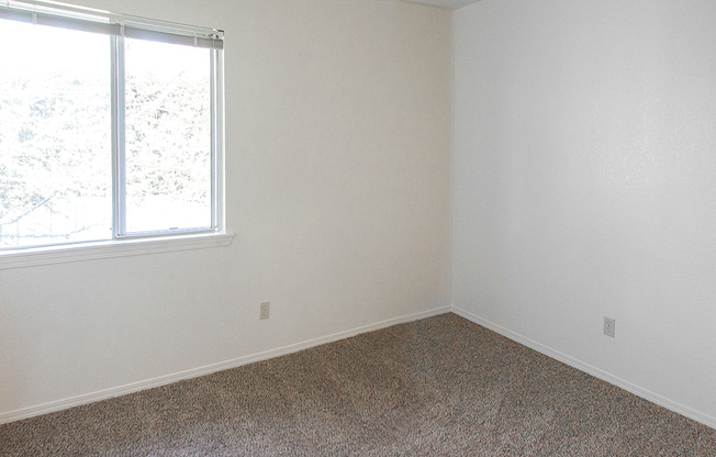 3 beds, 2 baths, 1,067 sqft, $1,950, Unit CMV 12231 - 104