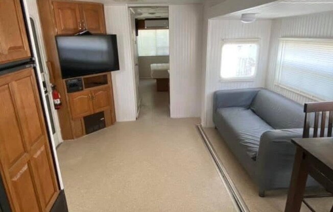 5251 NW 170 TER