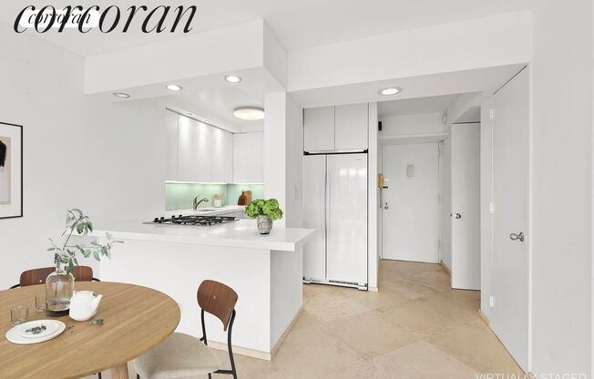 1 bed, 1 bath, $5,500, Unit 14C