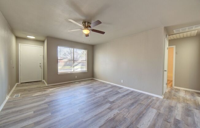 3 beds, 1 bath, $1,325