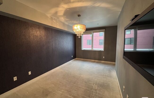 1 bed, 1 bath, 960 sqft, $2,700, Unit 219