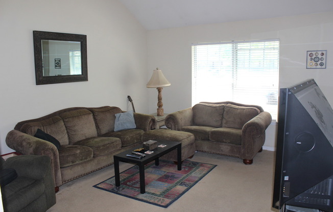 2 beds, 2 baths, $1,400, Unit # 1504