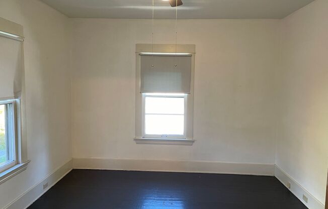 MOVE-IN SPECIAL! Roomy 2 bedroom apartment on the growing NW Side! An availability that won't last!
