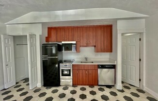 223 Endicott St.
