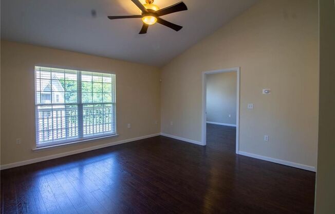 Beautiful 2 bedroom 2 bathroom condo in St. Peters