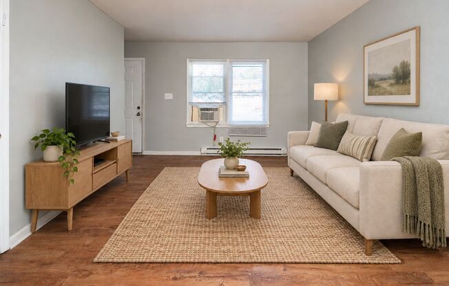 2 beds, 1.5 baths, 900 sqft, $1,200, Unit 3807-3