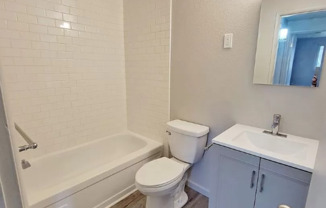 1420 S. Yale St. Unit B