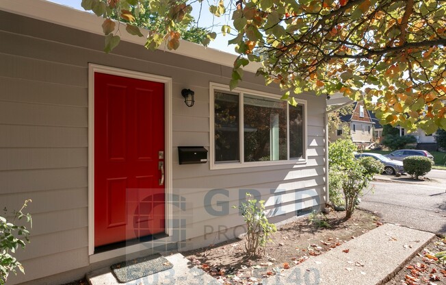 GPM392 - NE Everett St (T1)