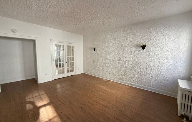 Studio, 1 bath, 308 sqft, $1,175, Unit Bayard Manor 207