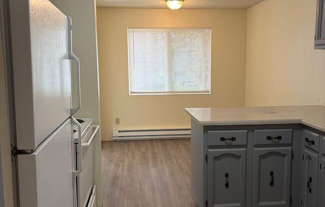 1 bed, 1 bath, 730 sqft, $1,325, Unit 7607-03