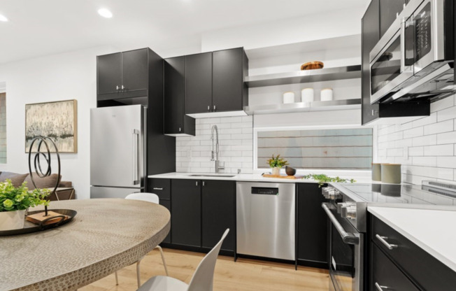 New and exciting townhome in Georgetown.