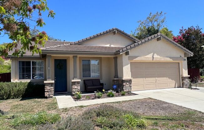 Charming Single-Story Rental in Canyon Crest Community!