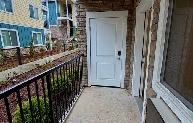 2 beds, 2 baths, 1,109 sqft, $2,048, Unit D104