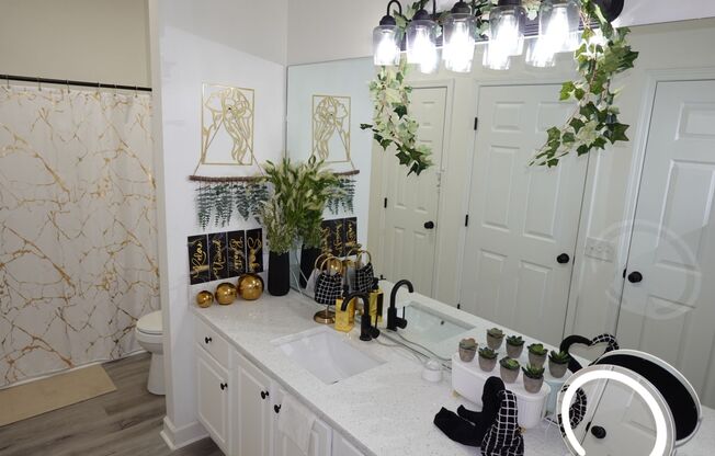 3 beds, 2 baths, $1,795, Unit UNIT 625