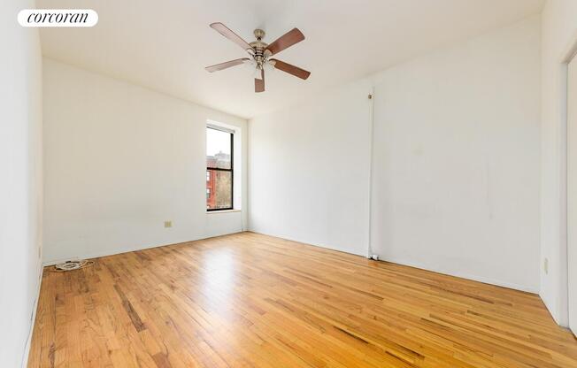101 W 104 ST