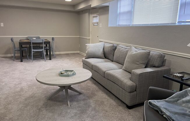 1 bed, 1 bath, 715 sqft, $1,610, Unit C1-5