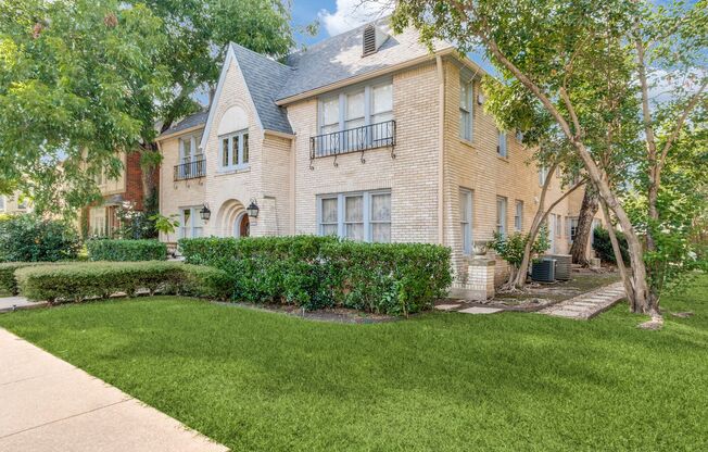 4000 Hawthorne Avenue