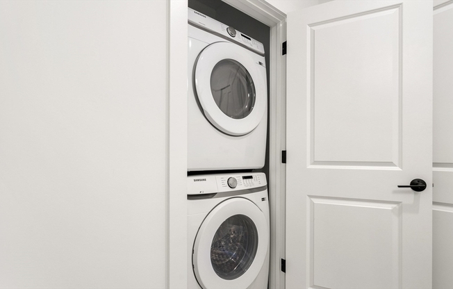 1 bed, 1 bath, 545 sqft, $2,500, Unit 417