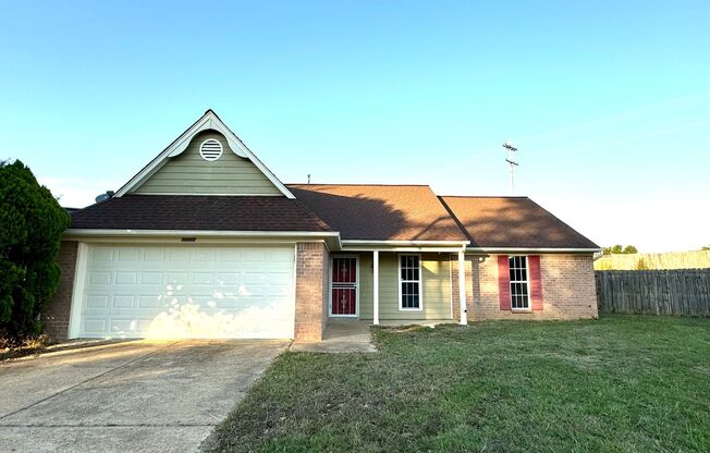 ****JUST REDUCED****10492 Carrington, Olive Branch, MS