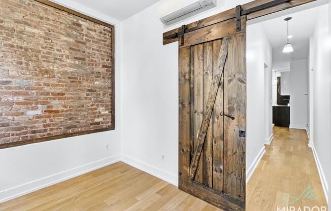 58 SAINT MARK'S PL