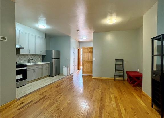 6916 FT HAMILTON PKWY