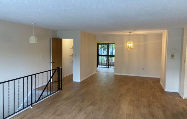 3 Bedroom 2 Bathroom Condo at Palomar Place near College Park!