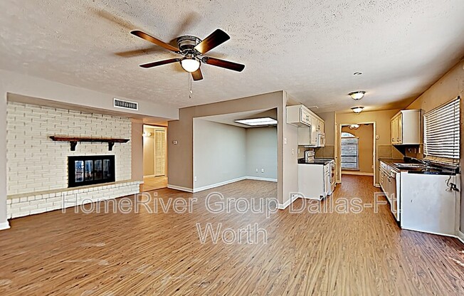 5117 BARTLETT DR