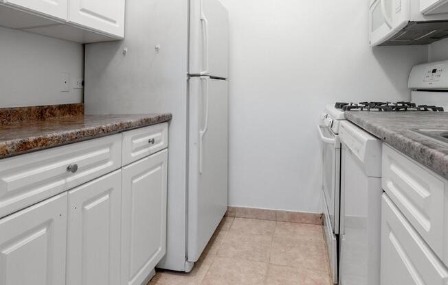 1 bed, 1 bath, 627 sqft, $4,795, Unit 10-H