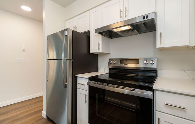 2 beds, 2 baths, 1,005 sqft, $2,895, Unit 307