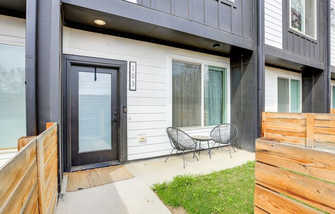 4925 W 10th Ave #103- JR