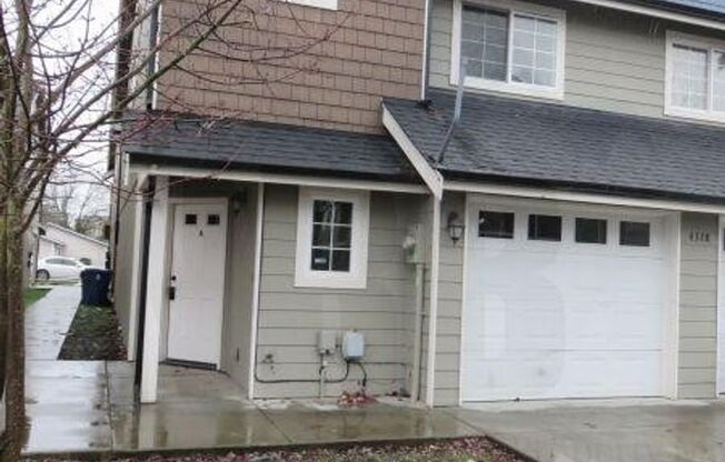 3 beds, 2.5 baths, 1,279 sqft, $2,195, Unit Unit A