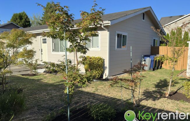 2 beds, 1 bath, $2,295