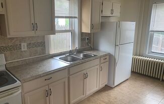 3 beds, 1 bath, $1,350