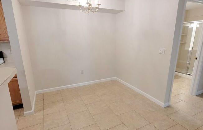 Stunning 1 bedroom Unit in Destin!