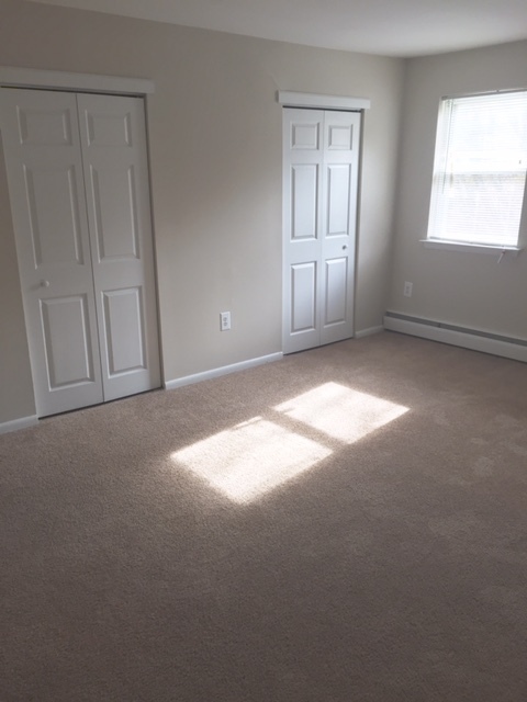 2 beds, 1 bath, 1,100 sqft, $1,540, Unit E201