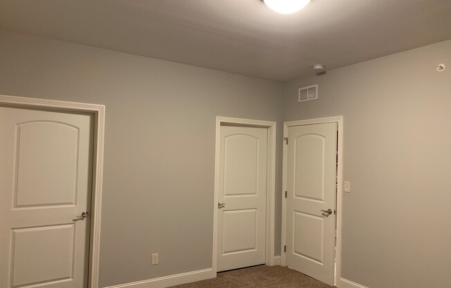 1 bed, 1 bath, 848 sqft, $775, Unit 35