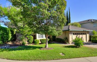 Light and Bright 3 bedroom, 2 bath home near Folsom Old Town