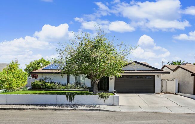 Beautiful Single Story Home with a Pool & Spa! No HOA!