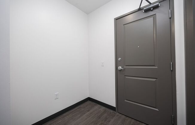 Studio, 1 bath, 427 sqft, $1,060, Unit 801