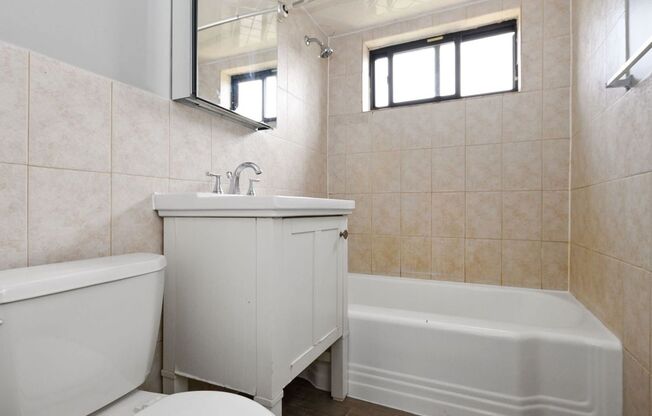 1 bed, 1 bath, 720 sqft, $2,455, Unit 10224-A3