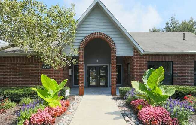 Deer Valley Apartments