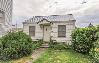 1 Bedroom Cottage available in Salem !