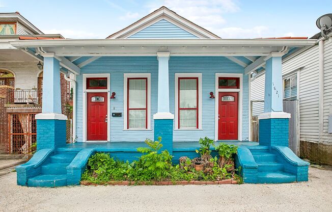 Renovated St Roch 3 Bedroom! Must See!