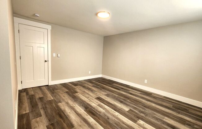 2 beds, 1.5 baths, 950 sqft, $1,995, Unit T10