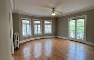 Beautiful Vintage Apartments Near Downtown Evanston