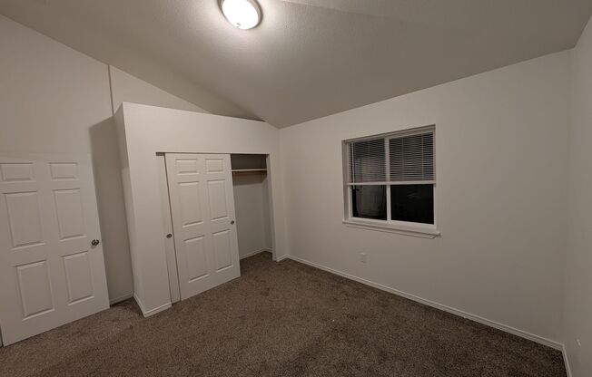 Modern Living in Montesano with On-Site Amenities & Parkside Views