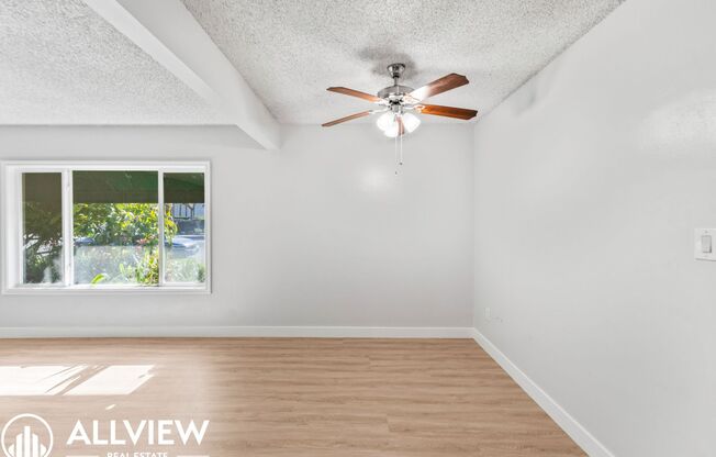 Updated 1 Bedroom Apartment Near Downtown Disney and The Outlets