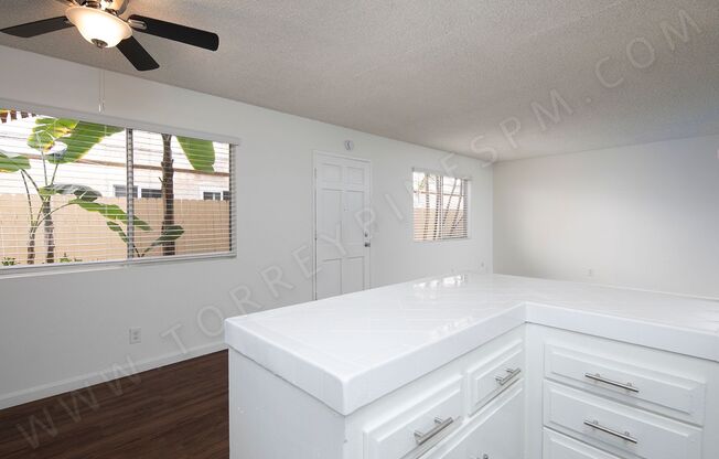 OPEN HOUSE: 2/7 12:30-1:30PM - Remodeled 2 BR with Parking!